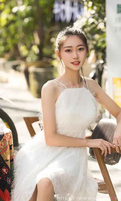 Ugirls尤果网 爱尤物专辑 - VOL.2218 小雪儿 甜妹日志 12